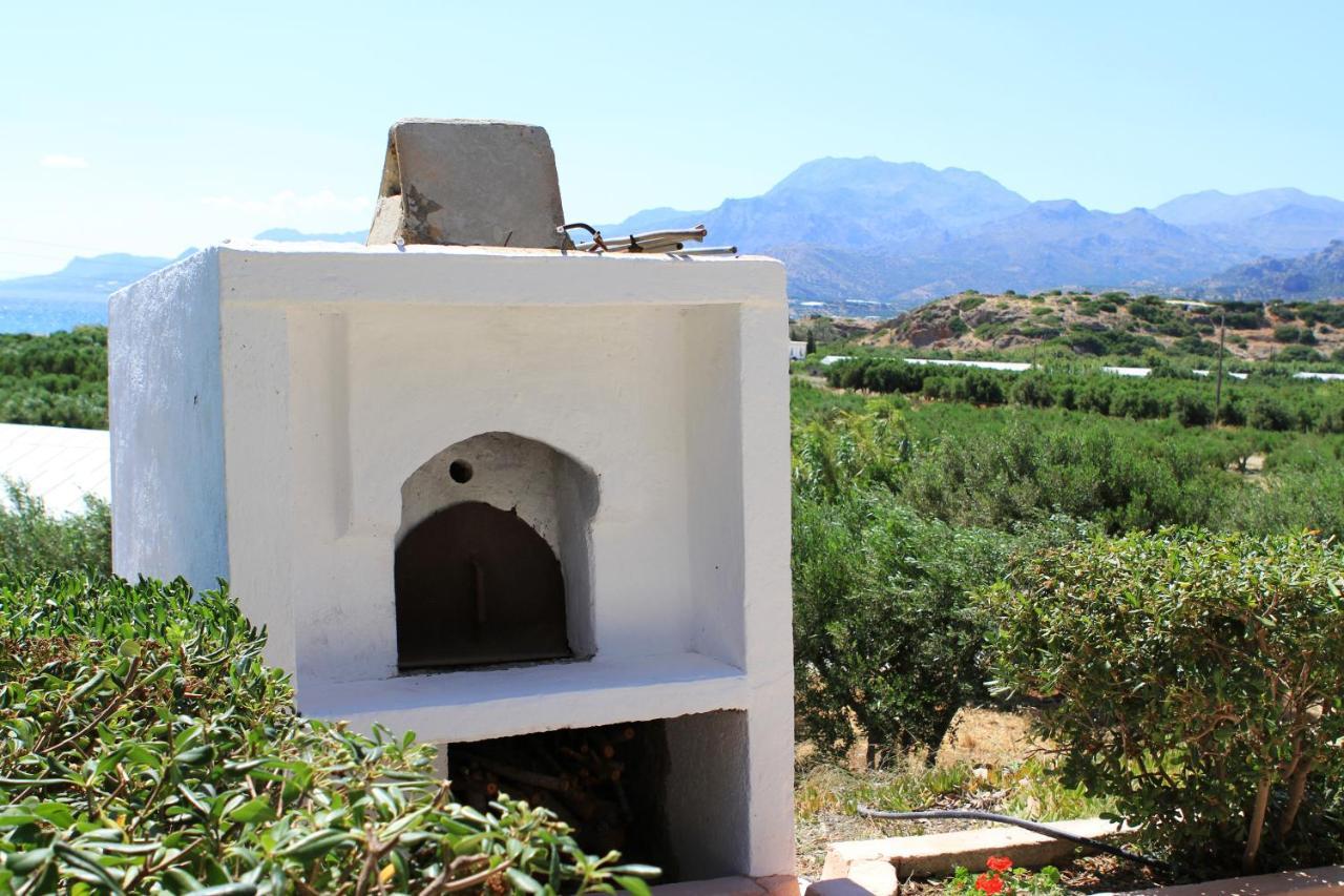 Traditional Olive House Makrýgialos Exteriör bild